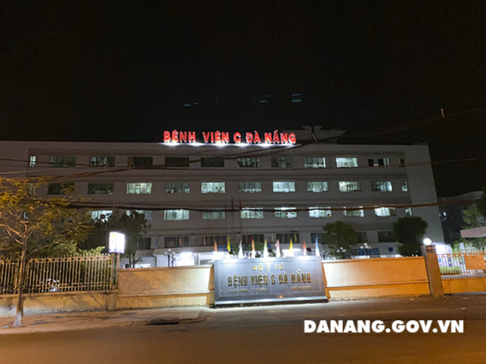 Tin Covid-19 tại Việt Nam ngày 31/7: Thêm 45 ca nhiễm, Đà Nẵng lập gấp bệnh viện dã chiến