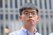 Nhà hoạt động Hoàng Chi Phong được tại ngoại sau vài tiếng bị bắt