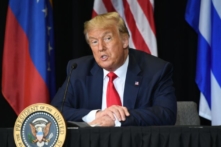 TT Trump chưa nghĩ đến đàm phán thương mại ‘Giai đoạn 2’ với Trung Cộng