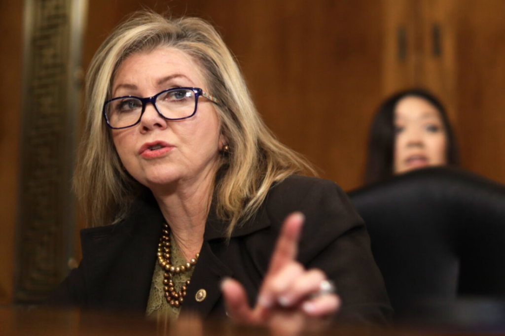 Thượng nghị sĩ Marsha Blackburn phát biểu trong phiên điều trần trước Ủy ban Tư pháp Thượng viện tại Tòa nhà Quốc hội ở Washington, vào ngày 10/12/2019. (Alex Wong / Getty Images)