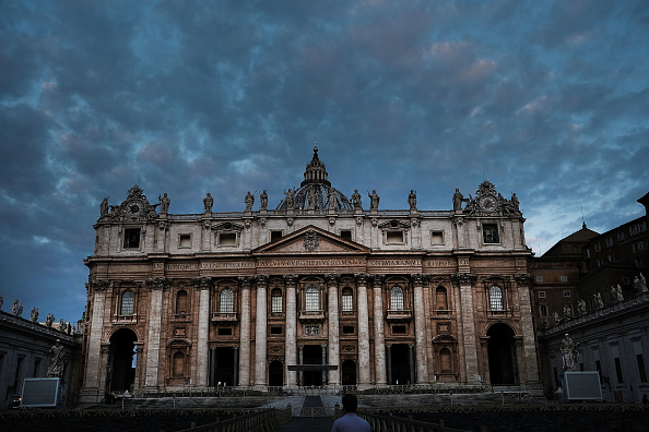 Trung Quốc trả tiền để Vatican 'im lặng' trước tội ác đàn áp Công giáo tại quốc gia này?