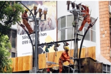 Đình chỉ công tác 2 lãnh đạo Điện lực tỉnh trong vụ ghi sai 58 triệu đồng tiền điện