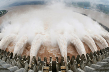 Trung Quốc: Đập Tam Hiệp lần đầu mở 11 cửa xả lũ, Trùng Khánh chịu lũ lớn nhất trong 2 thập niên