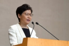 Đặc khu trưởng Hồng Kông hoãn bầu cử một năm