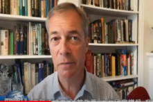 Chính trị gia người Anh: Trung Cộng đang thảm sát người dân, những gì chúng ta đã làm là quá ít