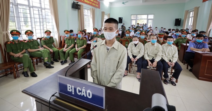 Đưa người Trung Quốc nhập cảnh ‘chui’, 6 bị cáo lãnh tổng 25 năm tù