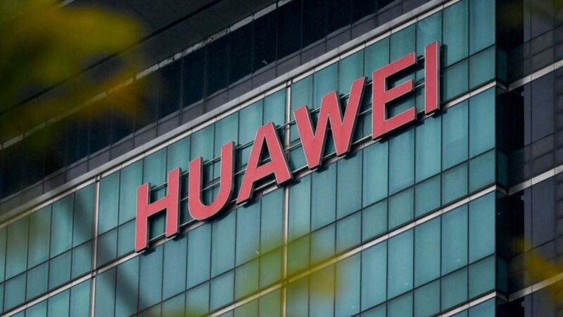 Pháp sẽ thay thế 3.000 thiết bị của Huawei