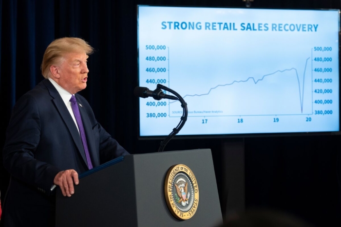 Doanh số ngành bán lẻ tăng mạnh, Trump tuyên bố phục hồi kinh tế sẽ theo hình chữ V