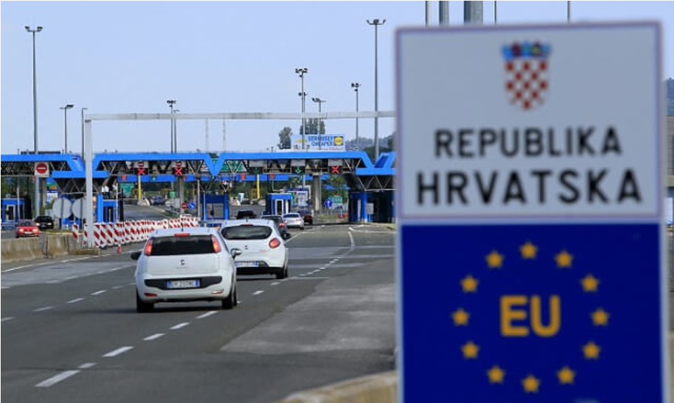 <em>Croatia Mở Biên giới cho Khách du lịch Quốc tế - Yêu cầu Kết quả Kiểm dịch / Kiểm tra (Ảnh chụp màn hình từ trang schengenvisainfo.com)</em>