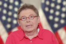 Nữ doanh nhân từng mất một nửa cơ nghiệp vào tay Trung Cộng ủng hộ chính sách của TT Trump