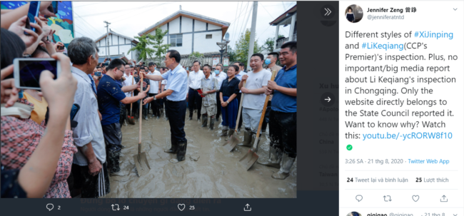 <em>Hình ảnh lội bùn của Thủ tướng <span style="font-weight: 400;">Lý Khắc Cường</span> ở Trùng Khánh. (Ảnh chụp màn hình twitter)</em>