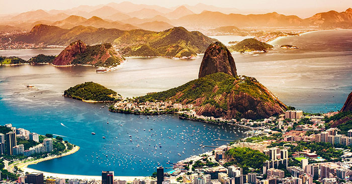 Brazil: Hòn đảo du lịch chỉ nhận khách từng bị COVID-19