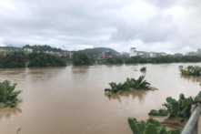 Cảnh báo: Nước sông Hồng dâng cao sau khi Trung Quốc liên tục xả lũ 8 tiếng