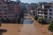 Sông Trường Giang hình thành hồng thủy số 4, đập Tam Hiệp mở 6 cửa xả lũ