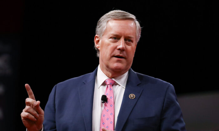 Mark Meadows Hạ Nghị sĩ lúc bấy giờ (Cộng Hoà - North Carolina) tại hội nghị CPAC ở National Harbour, Maryland, vào ngày 28 tháng 2 năm 2019. (Ảnh: Charlotte Cuthbertson/The Epoch Times)