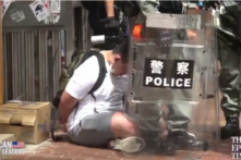 Cảnh sát Hồng Kông đã bắt ít nhất khoảng 300 người biểu tình