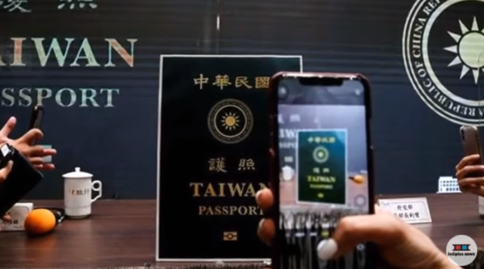 Đài Loan thay đổi hộ chiếu để tránh bị nhầm lẫn với Đại lục