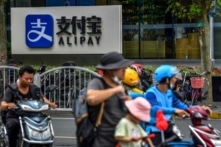 Những rủi ro gã khổng lồ Fintech Trung Quốc gây ra cho các nhà đầu tư Hoa Kỳ