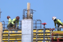 Bầu cử Hoa Kỳ: Phát triển hay phá vỡ nền kinh tế