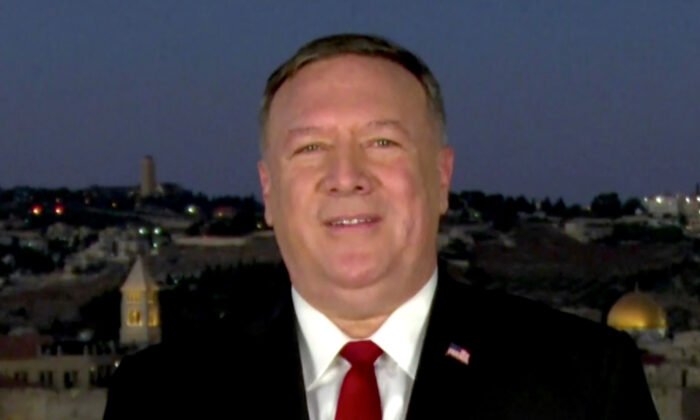 Ông Pompeo: ‘Khả năng lớn’ các quan chức Nga đứng đằng sau vụ đầu độc Navalny