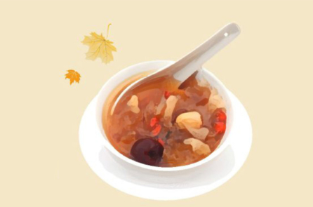 Bác sĩ Trung y khuyên dùng canh bổ dưỡng khi mùa thu đến