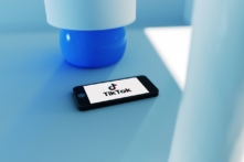 Hoa Kỳ chính thức cấm TikTok và Wechat của Trung Quốc