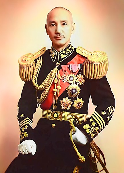 Bức ảnh mặc đồng phục của Tưởng Giới Thạch, chụp sau khi ông được bầu làm Chủ tịch Chính phủ Quốc gia năm 1944. (Ảnh Miền Công cộng)