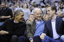 New York Post tiết lộ bê bối ‘rúng động’ của gia đình ông Biden