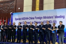 Bắc Kinh đang ‘nhử củ cà rốt’ với Brunei