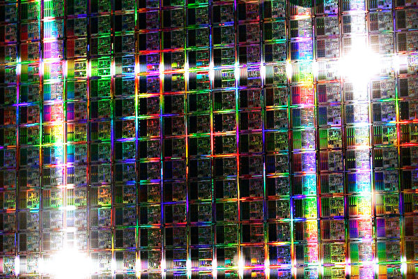 Công bố thông tin “tiền hậu bất nhất” của ZTE về chip 7 nanomet