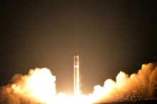 Triều Tiên di chuyển tên lửa đạn đạo xuyên lục địa trước lễ duyệt binh ngày 10/10