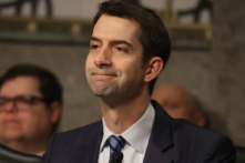 Điều luật yêu cầu công bố công ty quân sự Trung Quốc hoạt động ở Mỹ