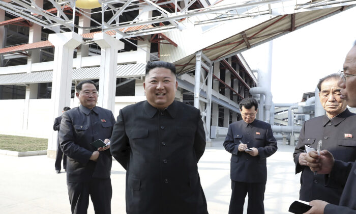 Ông Kim Jong Un phát động chiến dịch 80 ngày phát triển Triều Tiên