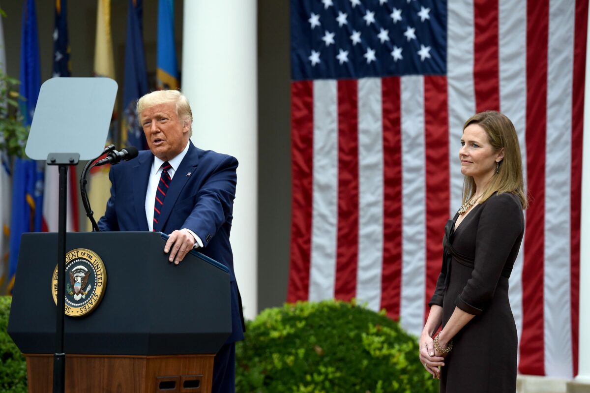 TT Trump đề cử bà Amy Coney Barrett vào Tòa án Tối cao