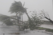 Bão số 8 tăng hai cấp trên Biển Đông, một áp thấp mới đang hình thành