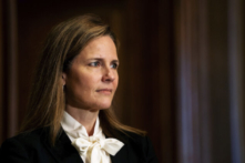 Thượng viện Mỹ tranh luận suốt 30 giờ xác nhận Thẩm phán Barrett