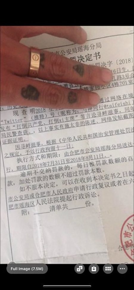Công dân Trung Quốc tường thuật về việc bị bắt vì đăng bài trên Twitter