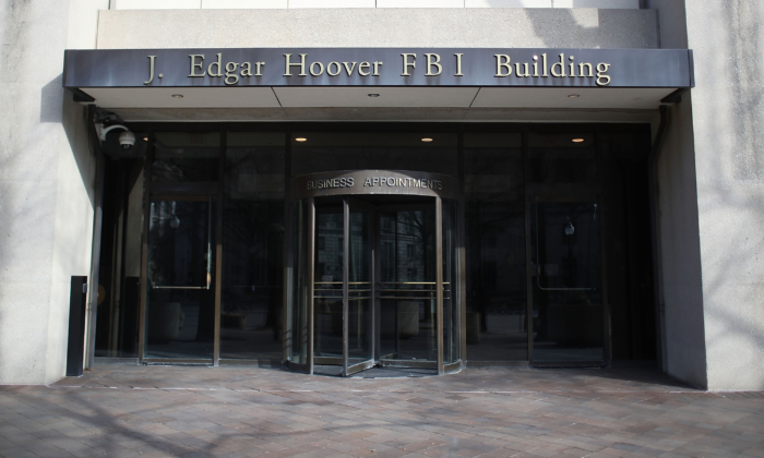 Tài liệu giải mật tiết lộ bằng chứng hời hợt của FBI đối với những tuyên bố của Steele
