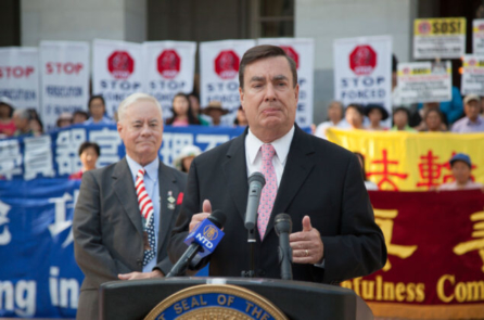 ‘Khoảnh khắc rùng mình’: Cách Bắc Kinh gây sức ép với Thượng viện California về Nghị quyết Nhân quyền