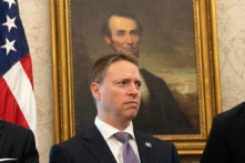 ‘Điều tà ác sợ nhất’: Quan chức cấp cao của Nhà Trắng kêu gọi ‘tính ngay thẳng’ trong việc chống lại ĐCSTQ