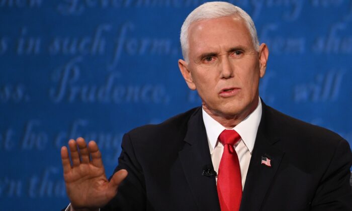 Thẩm phán bác bỏ đơn kiện Phó Tổng thống Mike Pence