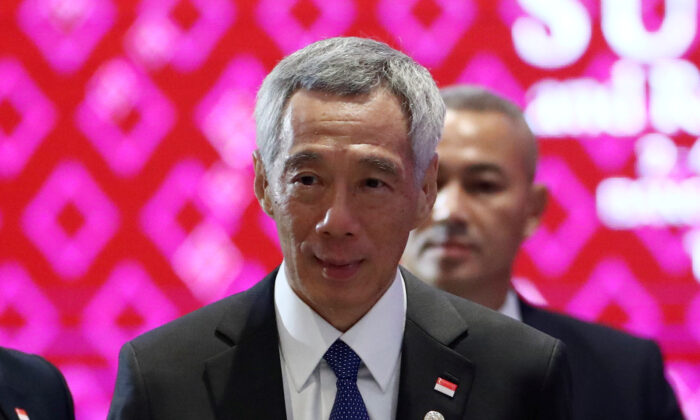 Thủ tướng Singapore kiện người ‘phỉ báng’ trên Facebook