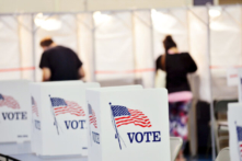 FBI và Cơ quan An ninh mạng và Cơ sở hạ tầng cho biết không có dấu hiệu tấn công mạng vào cơ sở hạ tầng bầu cử