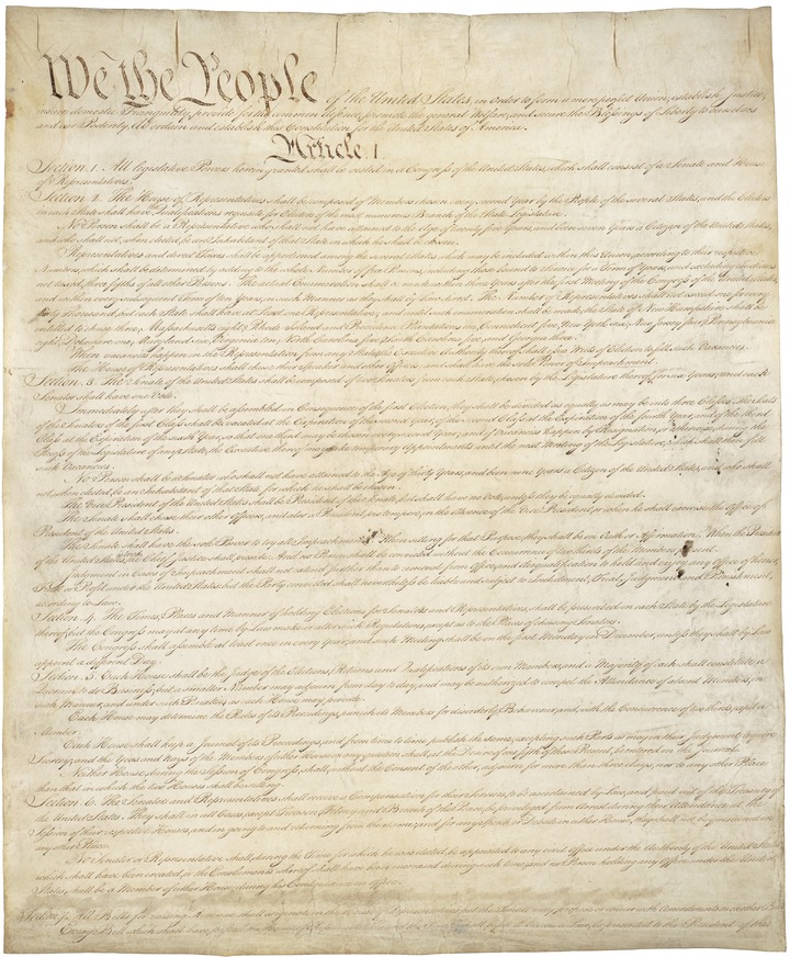 Hiến pháp Hoa Kỳ là bộ luật tối cao của Hoa Kỳ được soạn thảo ngày 17 tháng 9 năm 1787. (Ảnh Pxhere)