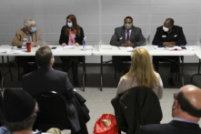 Hội đồng kiểm phiếu Michigan bỏ phiếu chứng nhận kết quả bầu cử