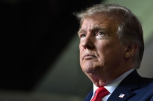 Vì sao Tổng thống Trump bị tấn công kịch liệt như thế?