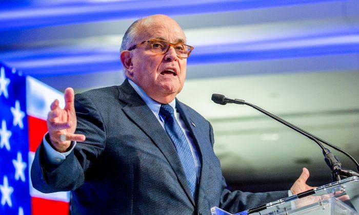 Luật sư Giuliani: Một số vụ kiện đã ‘sẵn sàng’ lên đường đến Tối cao Pháp viện