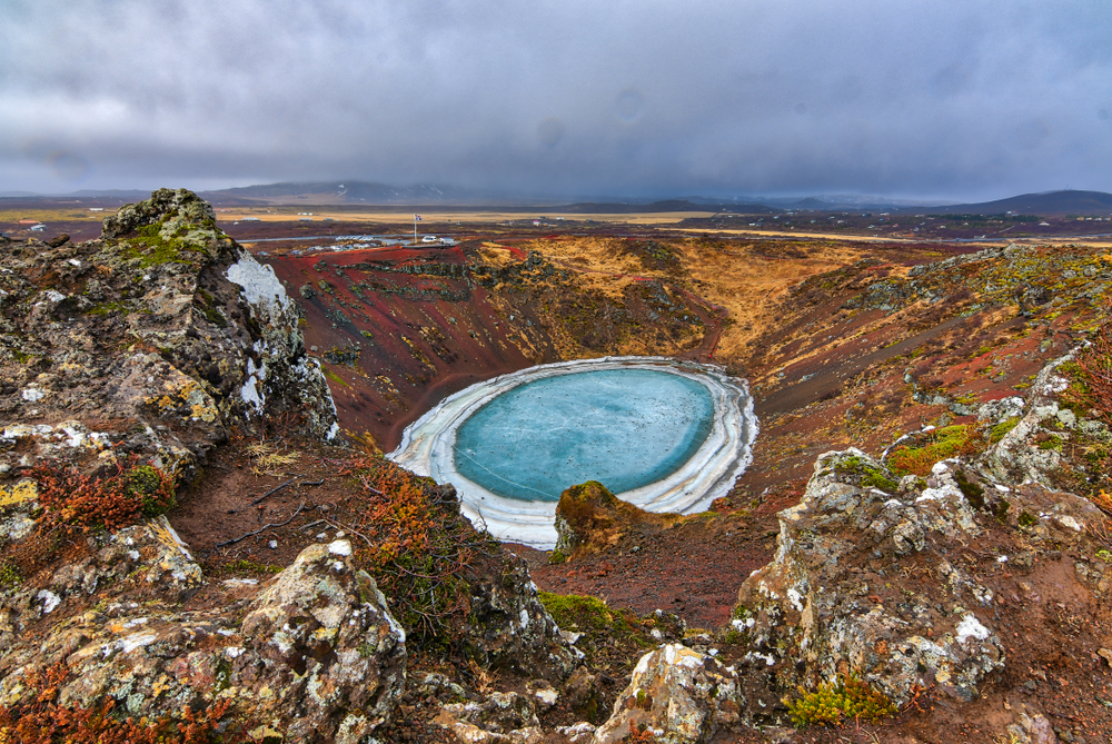 hố miệng núi lửa ở Iceland
