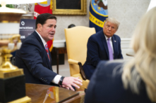 Thống đốc bang Arizona: Sẽ không chấp nhận kết quả bầu cử cho đến khi tất cả các vụ kiện được giải quyết