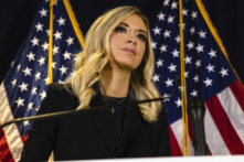 Fox News cắt phát sóng tuyên bố gian lận cử tri của chiến dịch Trump